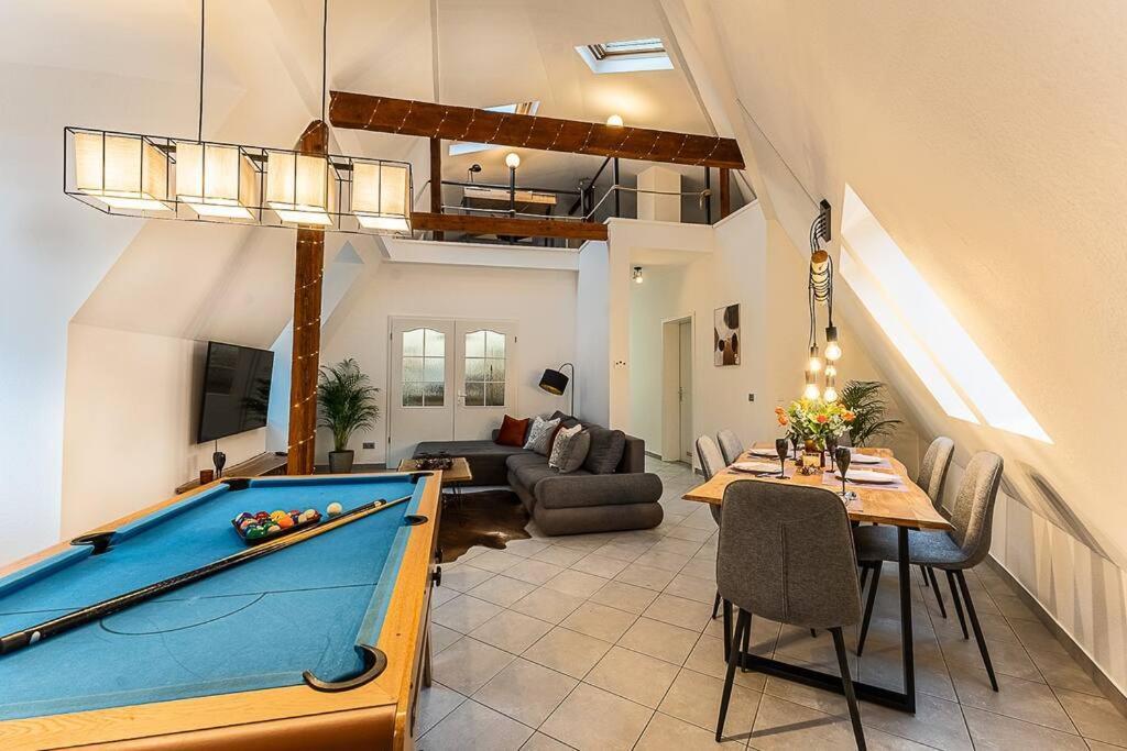 Loft Mit Billard-Tisch Und Ps4 Διαμέρισμα Βούρπεταλ Εξωτερικό φωτογραφία